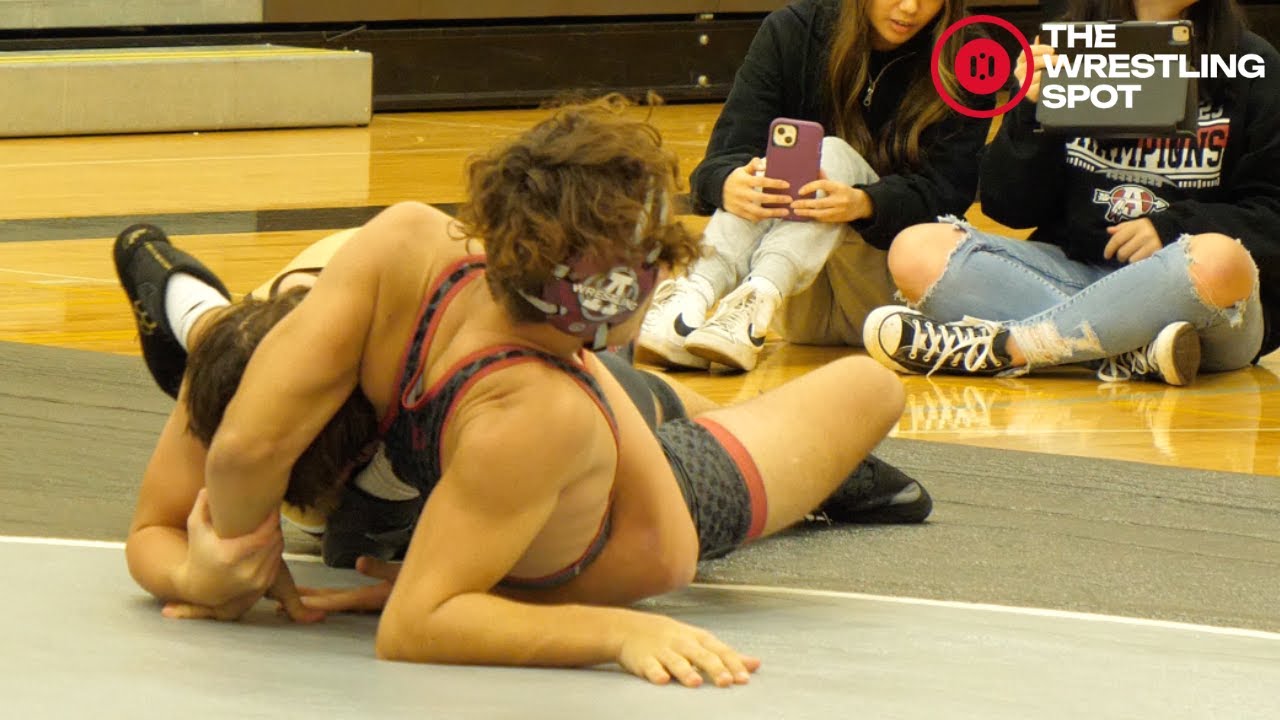 165 - Lukas Jensen of Antioch Community HS [R] v. Kacper Nalezny of Grayslake North High School [G]