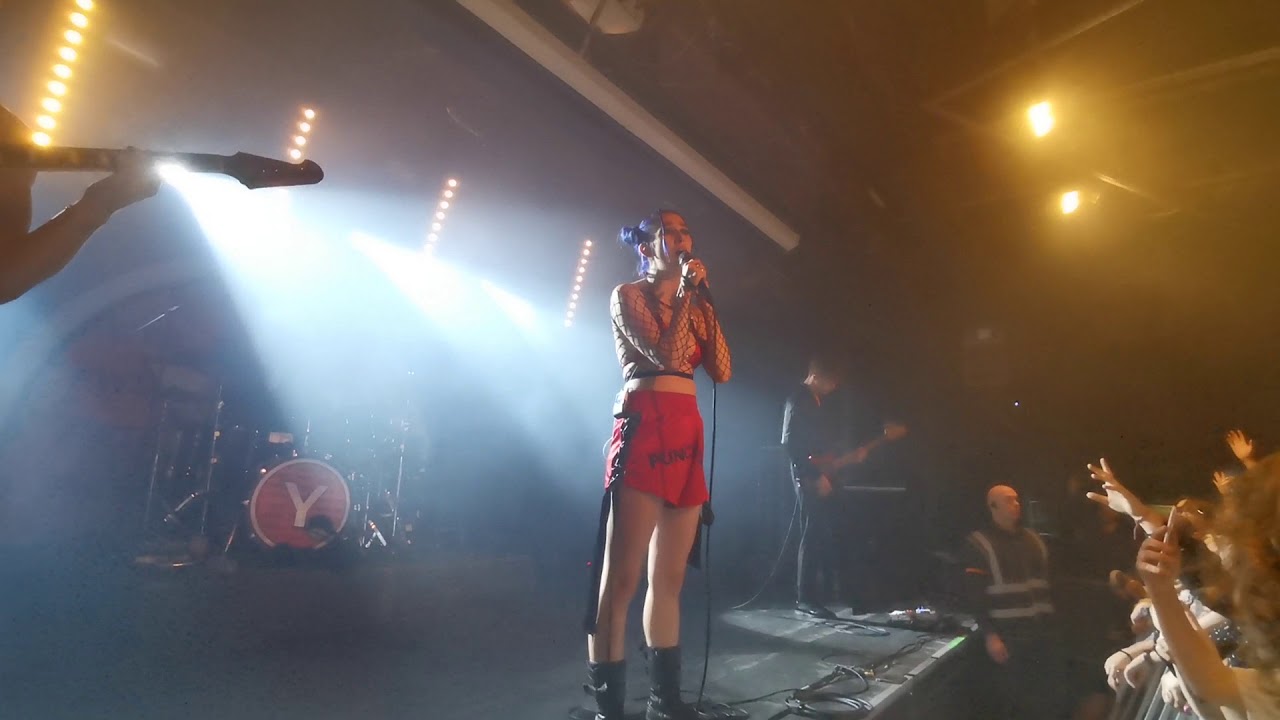 Yonaka - Don't Wait 'Til Tomorrow (live)