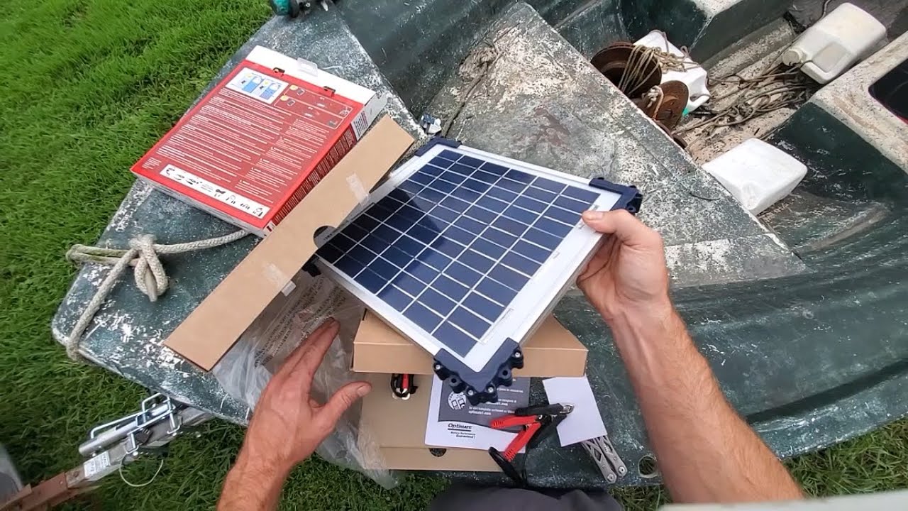 Optimate Solar Charger Review - (The Tiny House Show)