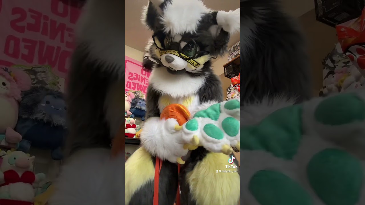 I had too 😭 #furryfandom #furry #fursona #furrycommunity #fullsuit #fullsuiter #trend #furries