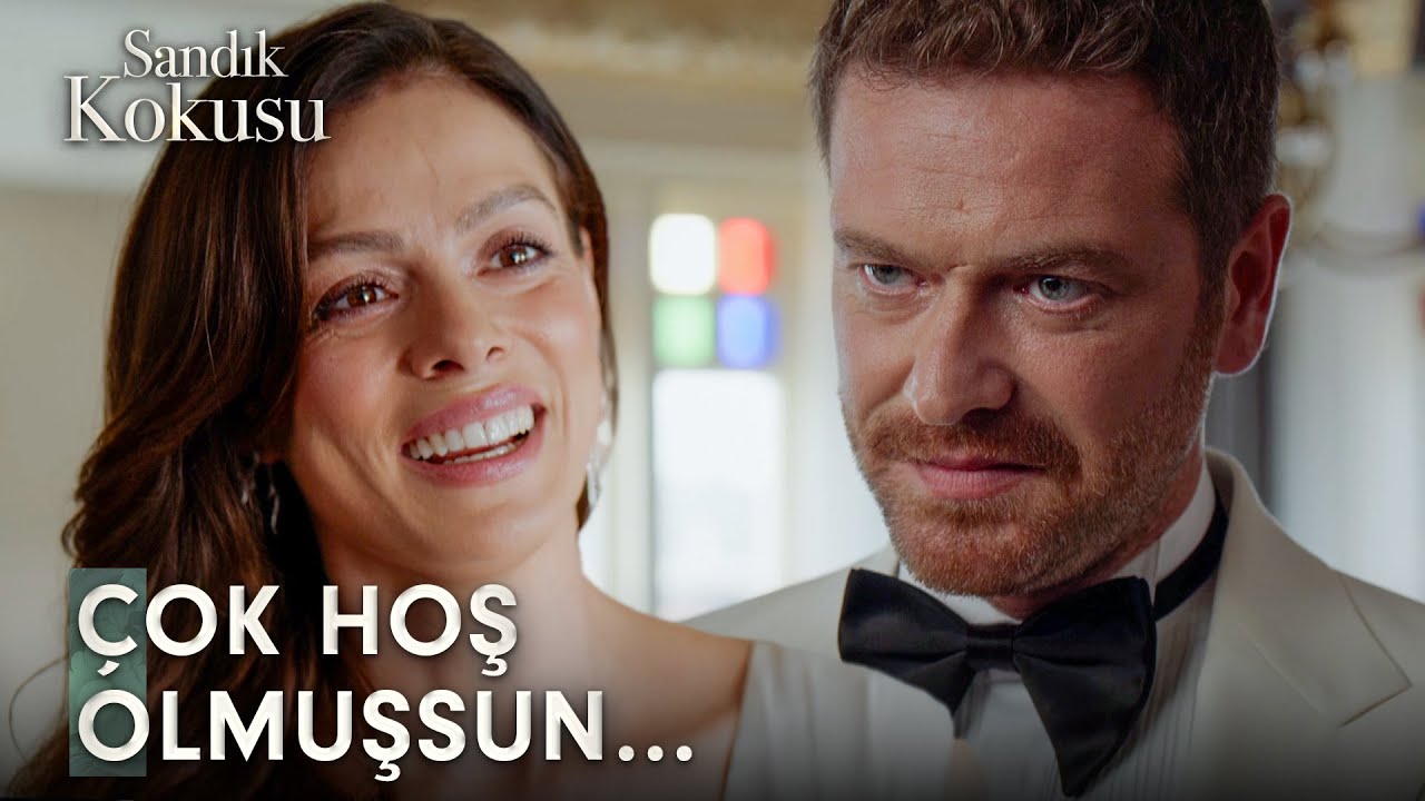 Bora gözlerini Karsu'dan alamadı 🤍 😍 | Sandık Kokusu 30. Bölüm