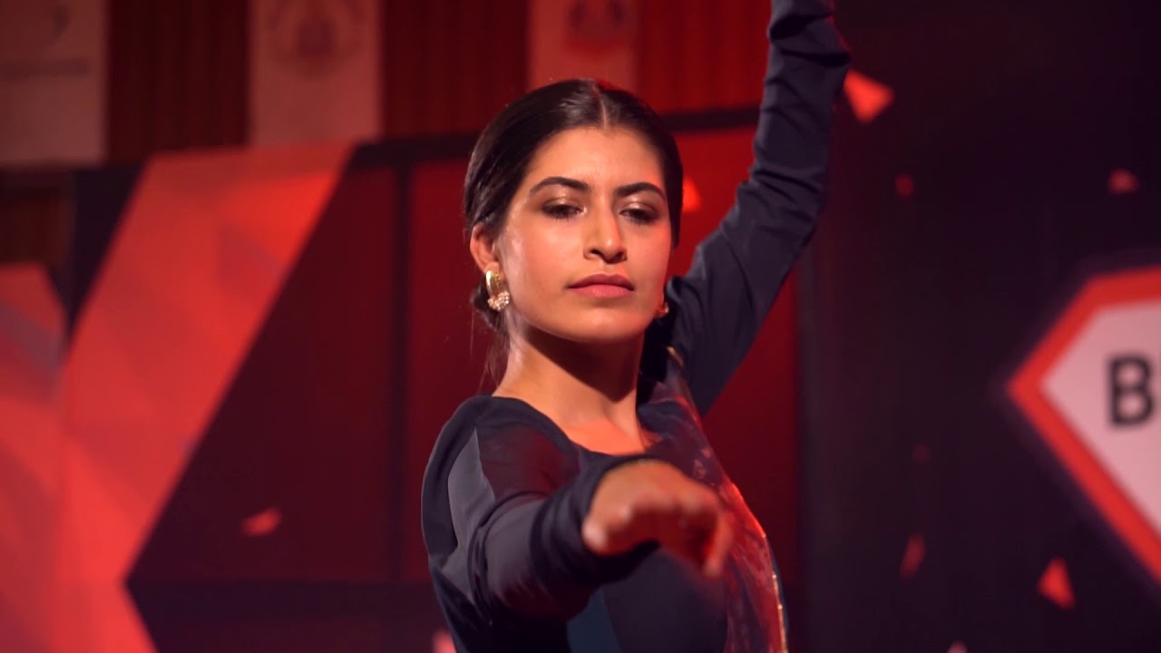 Kathak Dance | Kanza Bano | TEDxUCP