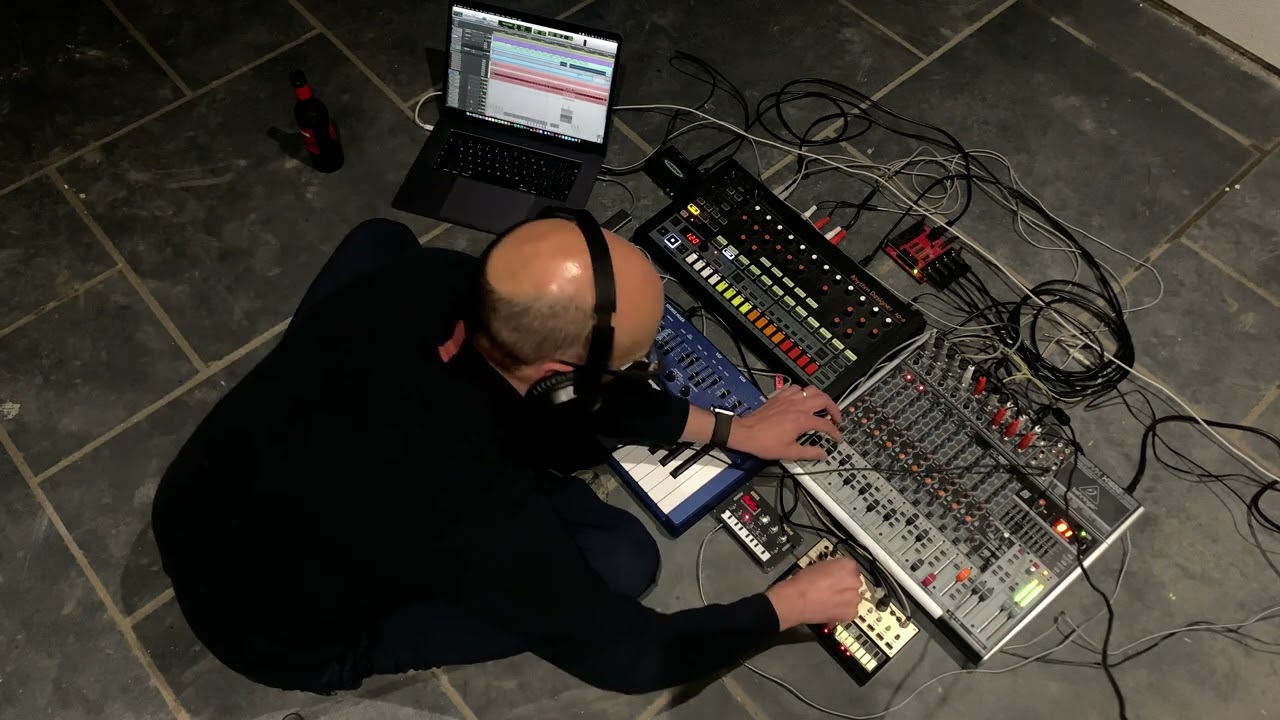 Recreating 'Ageispolis' by Aphex Twin.