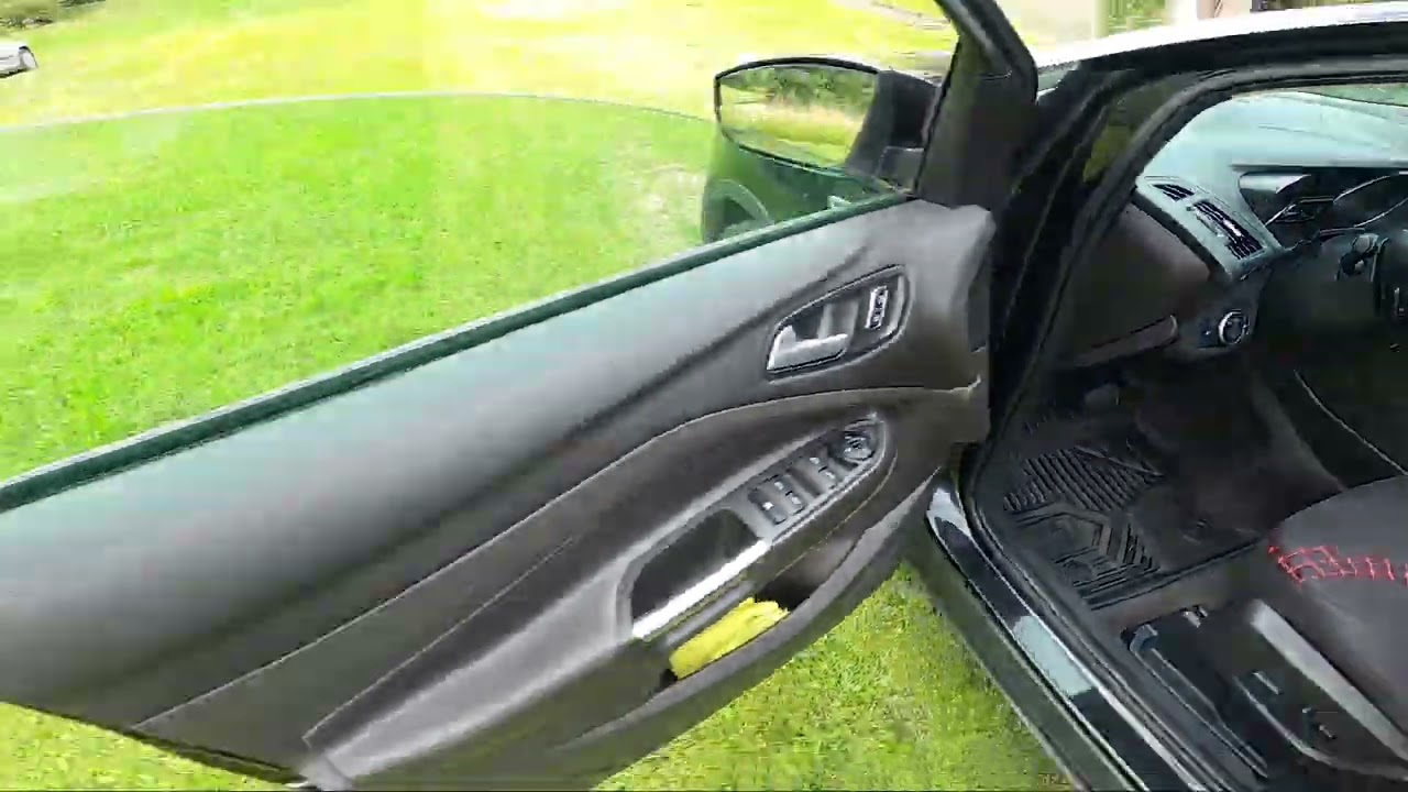 How to Unlock and Lift the Hood Up in Ford Escape III ( 2013 &ndash; 2019 ) - Open Bonnet by Lever