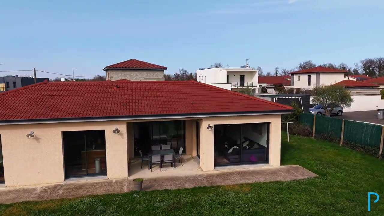 Propriété contemporaine, entre élégance et lumière
