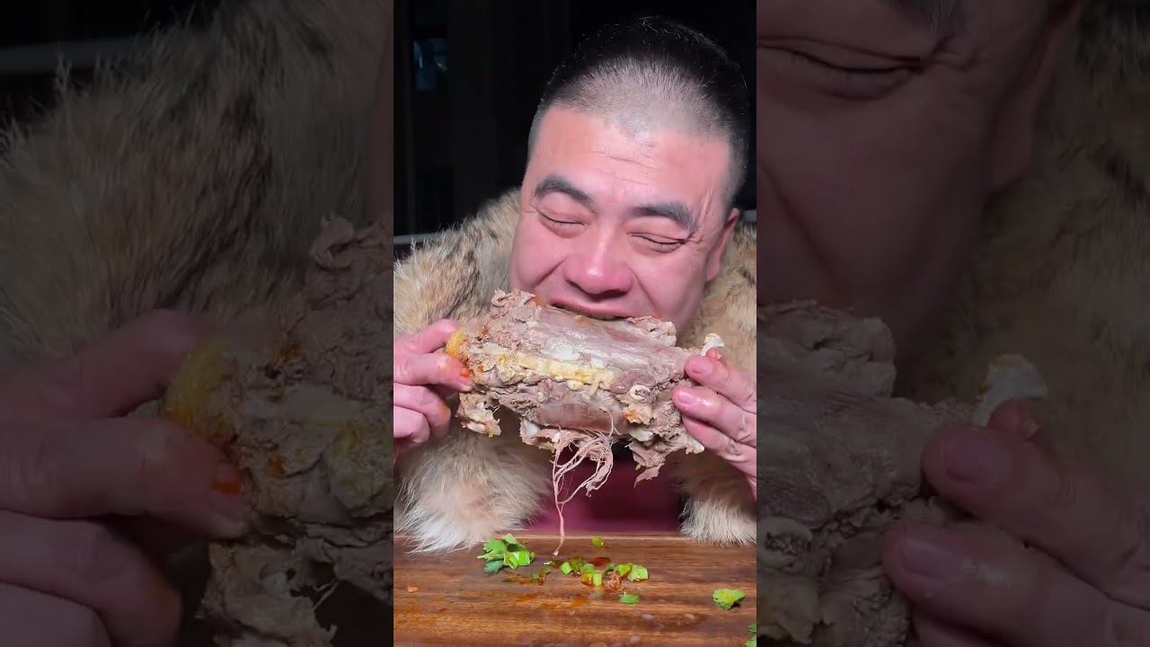 蒙古美食手撕（羊背子）请您鉴赏！#内蒙古 #美食