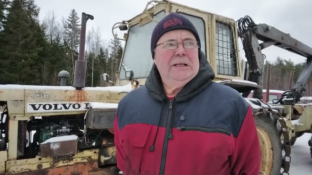 Kölden orsakar små bekymmer åt Hemek skogstraktorn