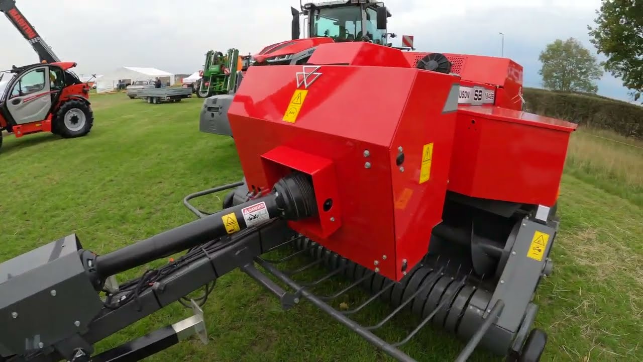 2025 Massey Ferguson 5m.125 4.4 Litre 4-Cyl Diesel Tractor 125HP B&B Tractors at Southwell Ploughing