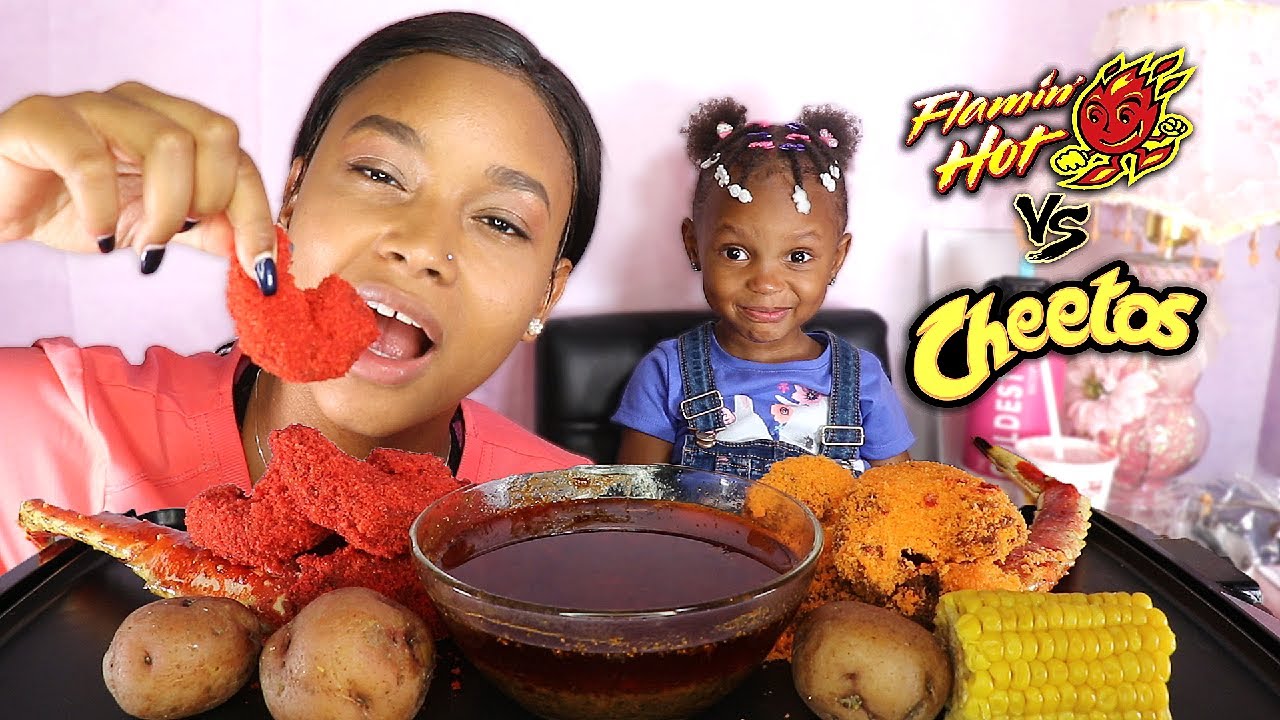 LAYLA'S NEW FRIEND + FLAMING HOT VS CHEETOS FRIED KING CRAB LEGS SEAFOOD MUKBANG 먹방 | QUEEN BEAST