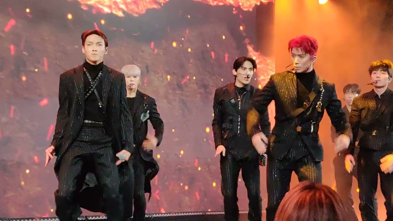 "Now Or Never" @ SF9 "Delight" Tour NYC 221130