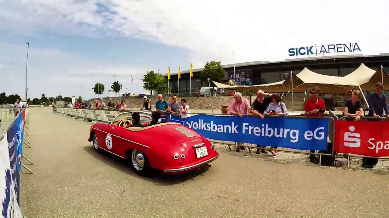 Start Schauinsland Klassik 2019 - Oldtimer Rallye Messe Freiburg