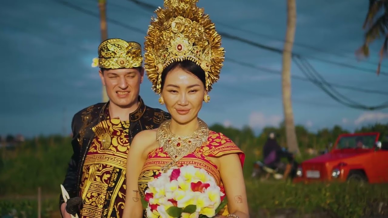 WEDDING IN BALI | BALINESE CULTURE | BALI OFFERING.