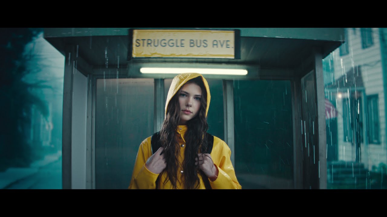 Iris Copperman - Struggle Bus (Official Music Video)