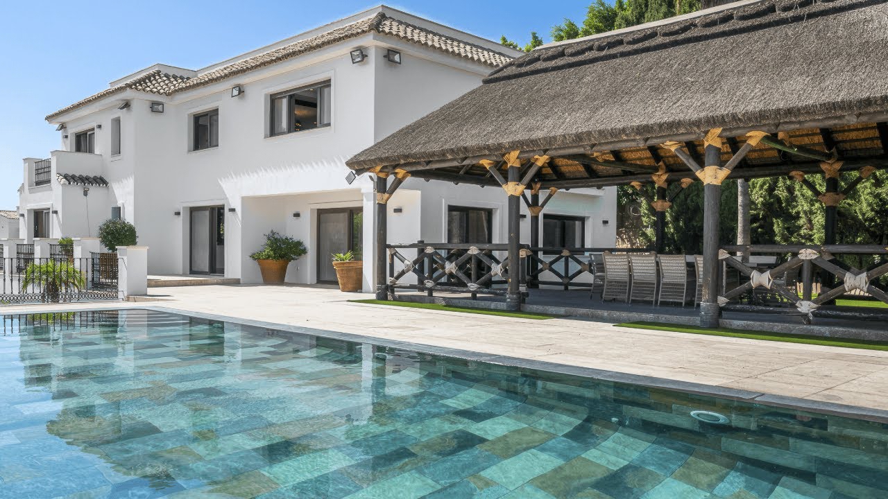 €3 600 000 Вилла La Quinta Марбелья 7 спален DV3445
