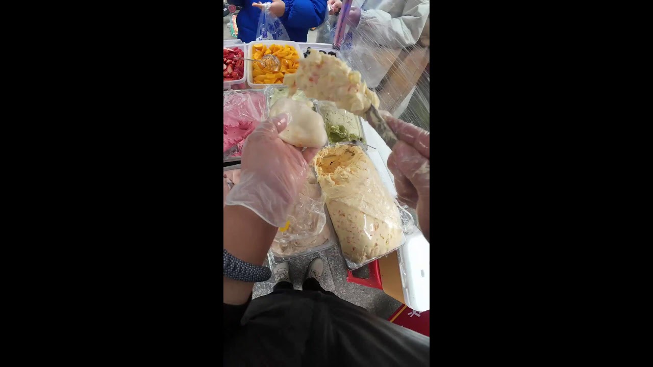 delicious food ， live broadcast 🔴
