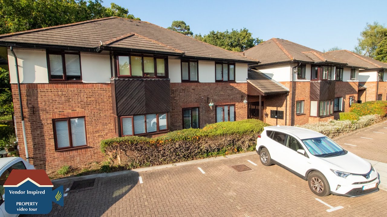 Virtual Viewing at Lakeside Court in Fleet Hampshire