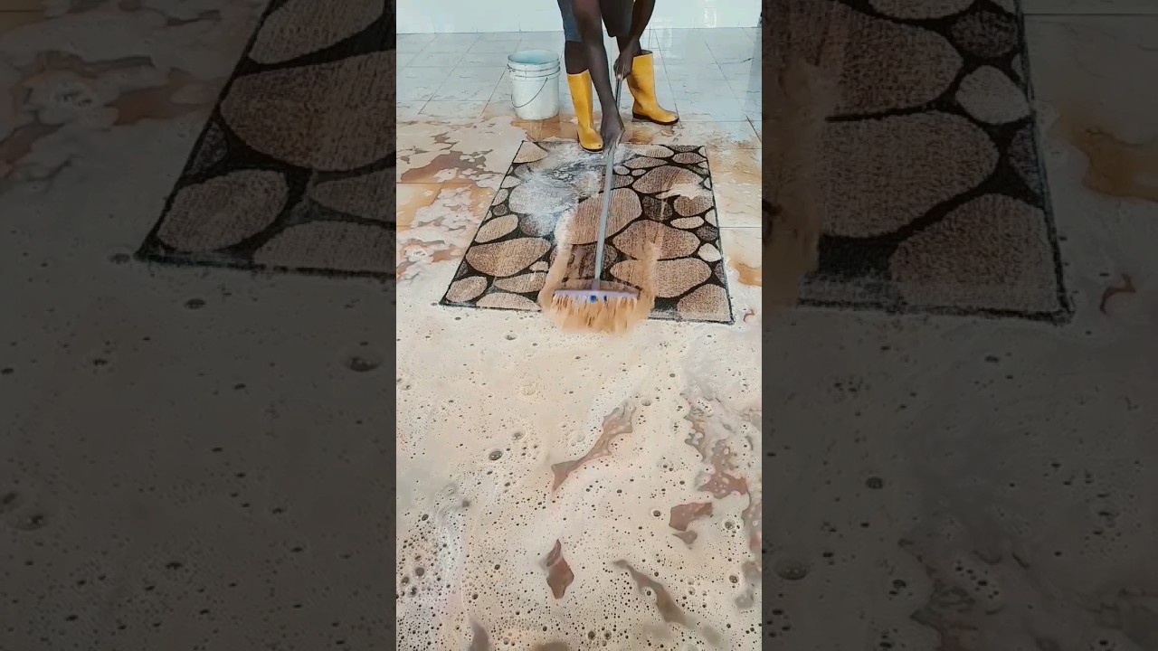 relaxing formy srubbing cleaning satisfying rug #cleaning #asmr #satisfying #rug #relaxing