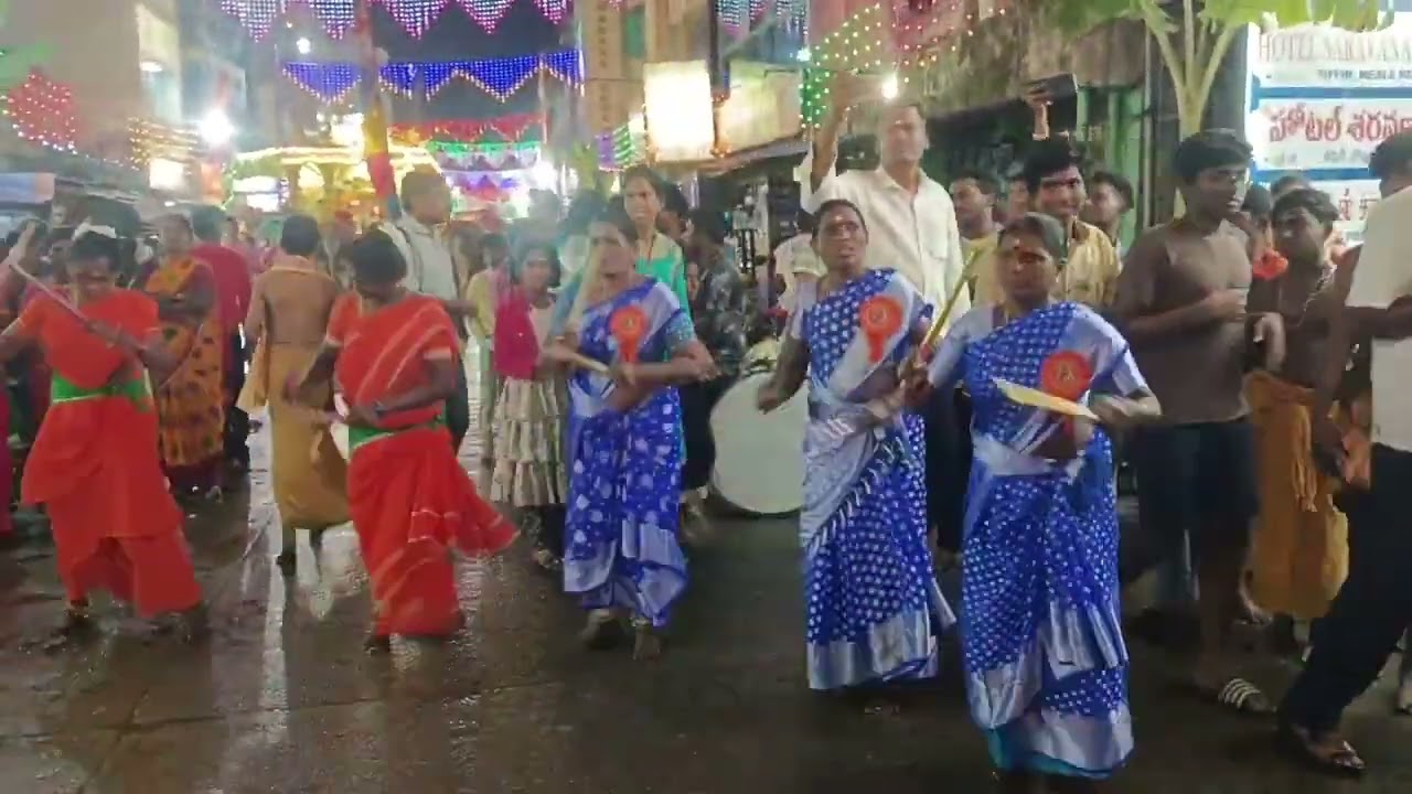 SRI THOPALAMMA BAJANA BRUNDHAM SRIKALAHASTRI PROGRAM MAHASHIVARATRI బ్రహ్మోత్సవాలు 3 వ రోజు 