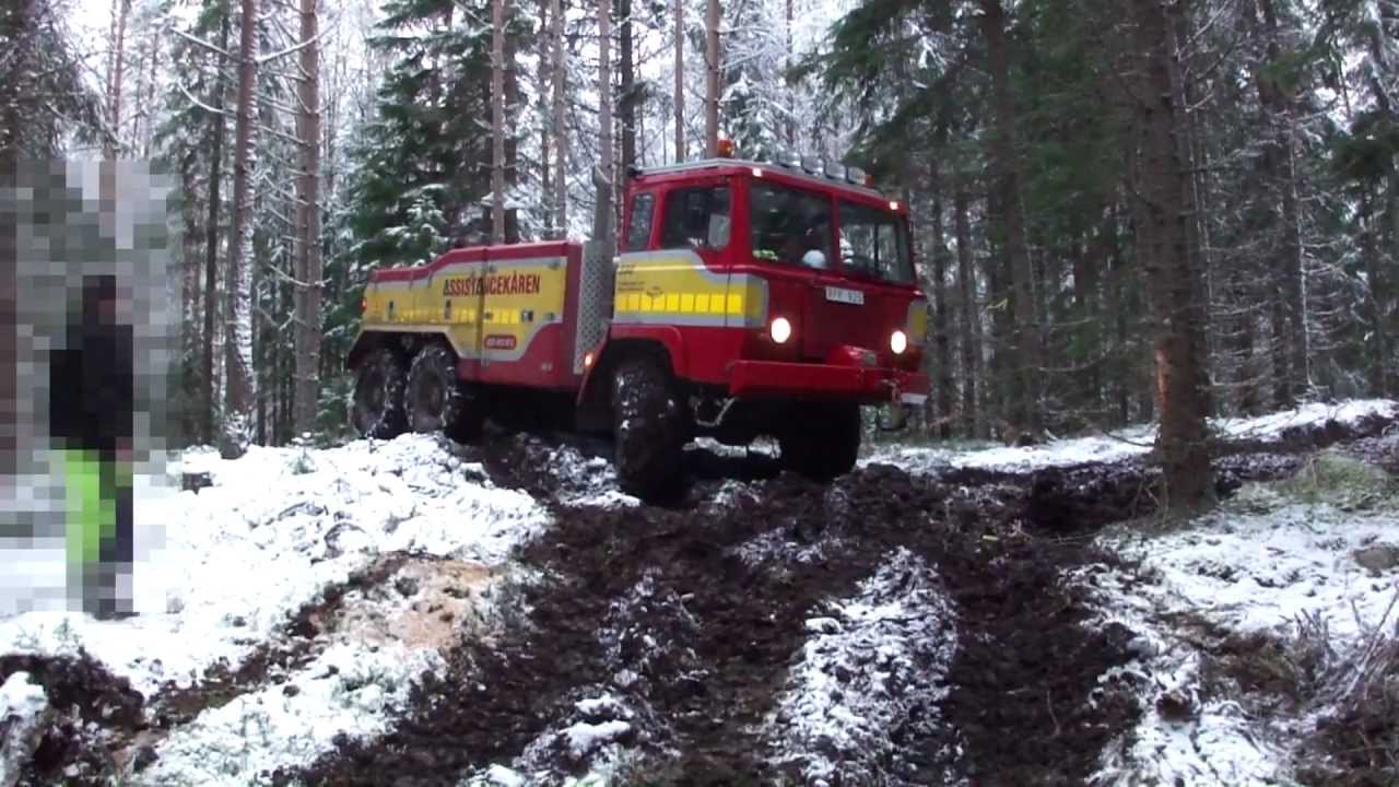 Terrängkörning med Scania SBAT terrängbärgare