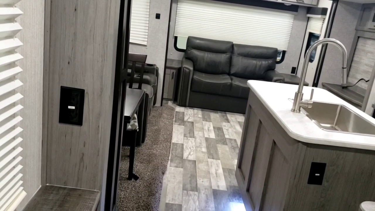 Video walk on Heartland Mallard M335