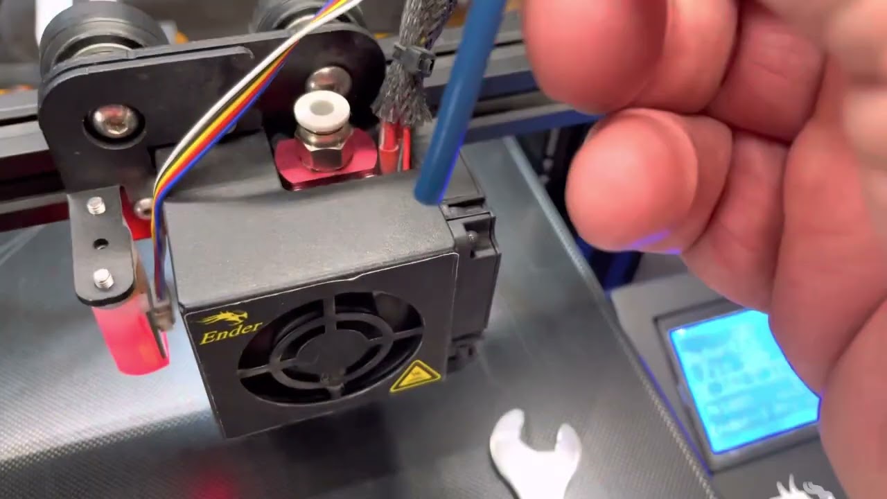 Changing the Bowden Tube on the Ender 3 Pro