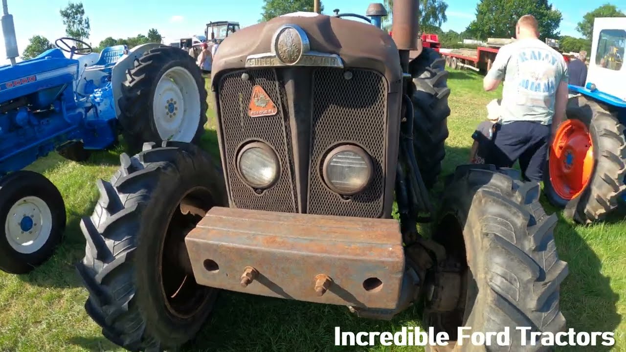 1961 Roadless Fordson Super Major 4WD 3.6 Litre 4-Cyl Diesel Tractor (54 HP) at South Cerney 2024