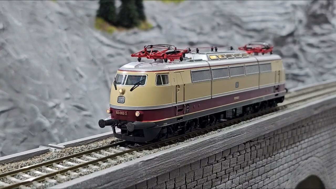Roco 7510064 BR 103 002-2 Neuzugang