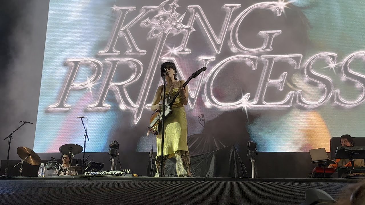 King Princess - “Cry Cry Cry” (new song) - JMA Wireless Dome, Syracuse, NY 2023-04-14