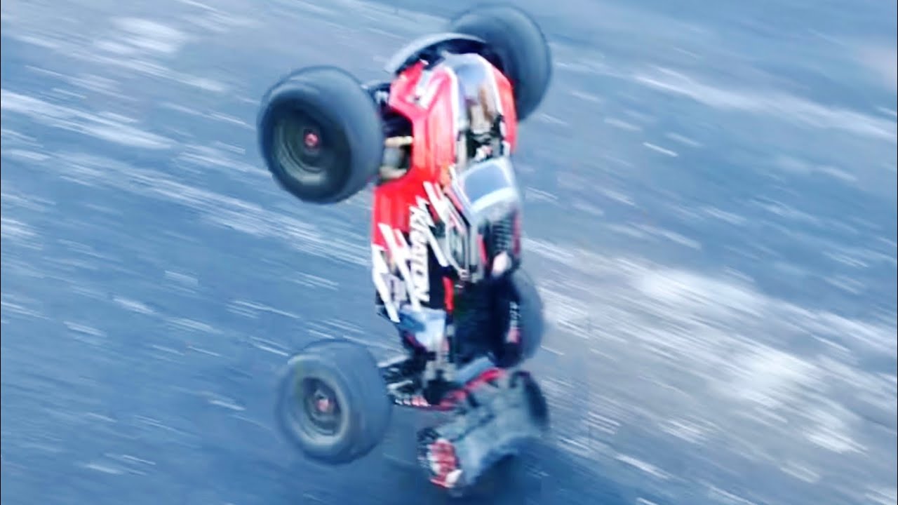 Arrma Kraton EXB ~ FlyBys and BackFlips!!