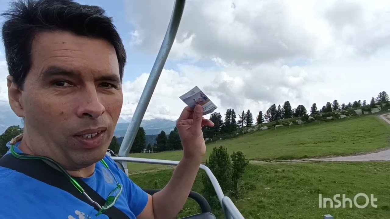 Lago di Bombasel. by Diego Avila.
