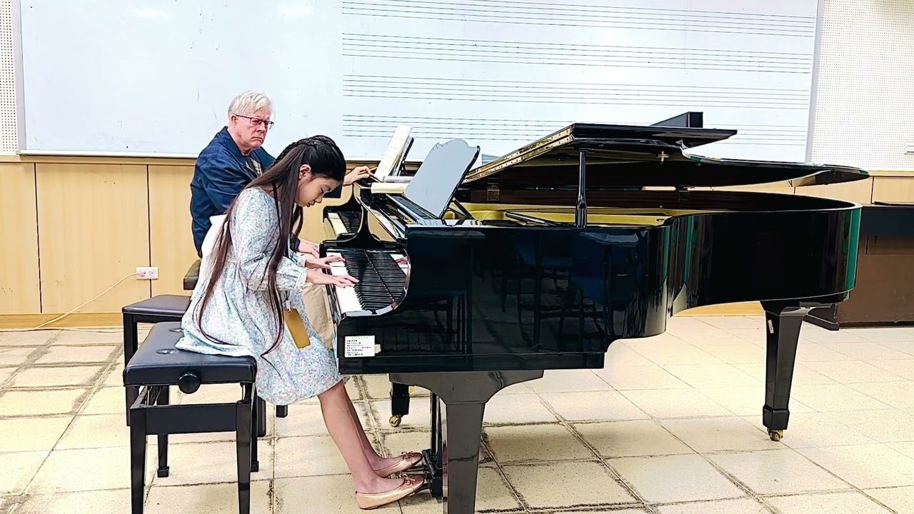Chopin: Rondo Op.5 in F Major  (Master Class in IMPF 2025 Age 10)