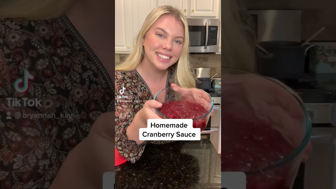 Easy Thanksgiving Side Dish Homemade Cranberry Sauce