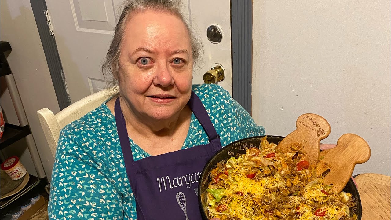 My mamaws famous taco salad recipe!