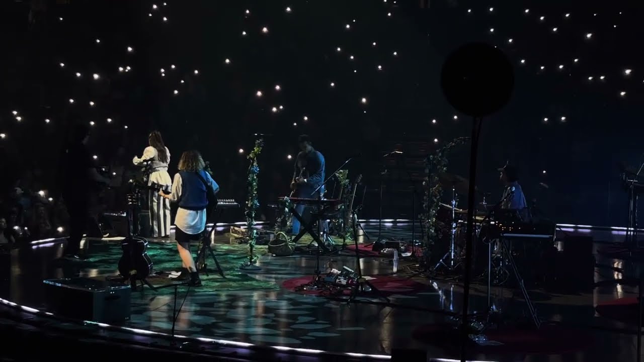 Franni Cash: Dancing On The Waves live in Southaven