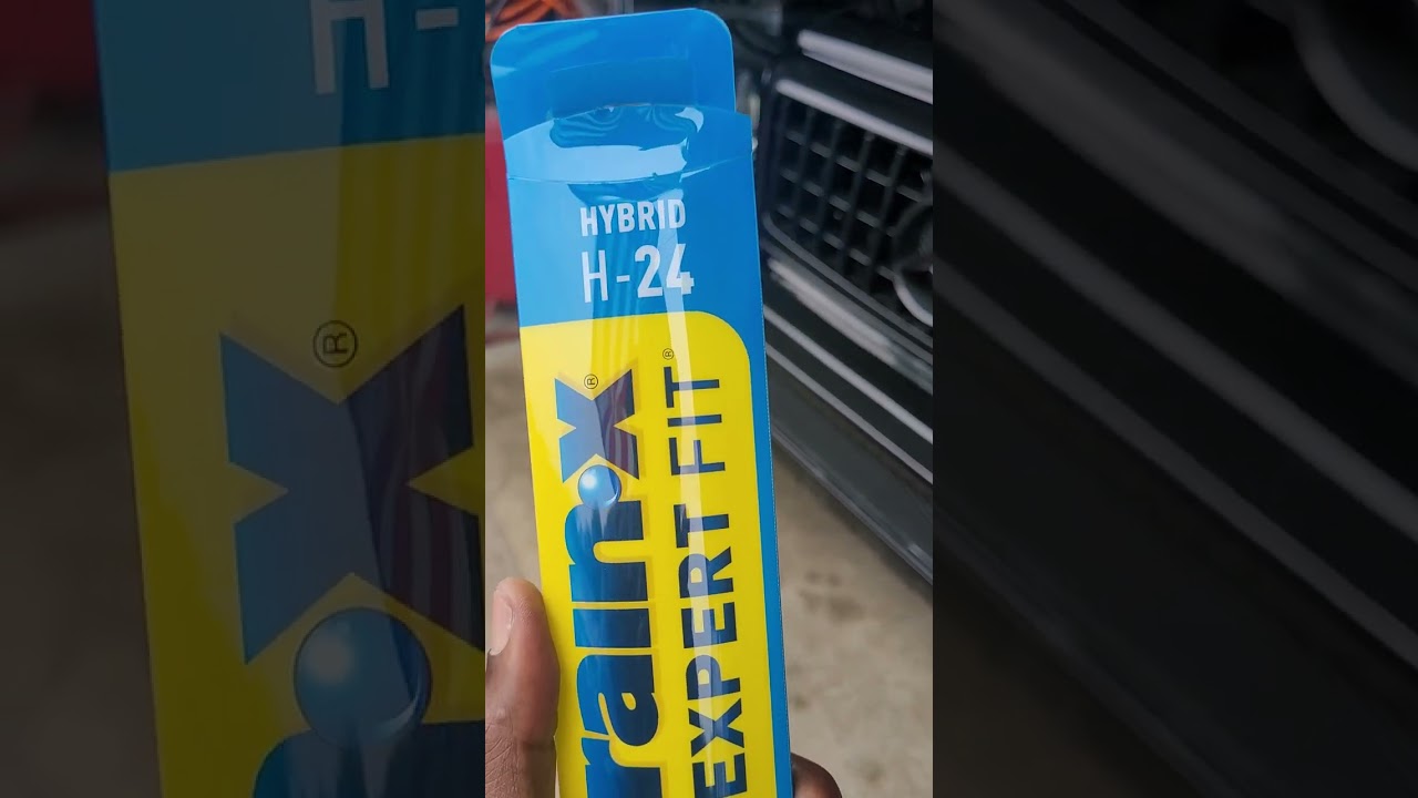 2014 to 2018 range rover sport wiper blades replacement.
