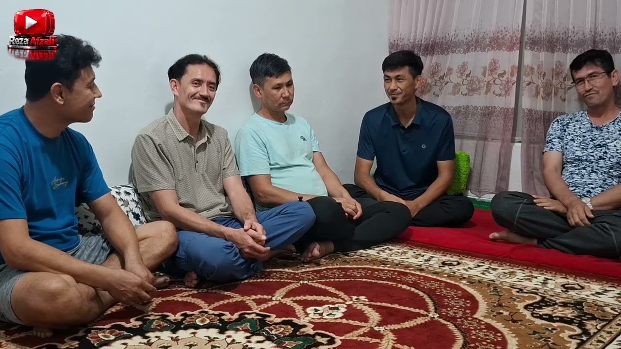 مهمانی ما با آش دوغی خوش مزه در عالم مهاجرت در اندونزی 🇮🇩 