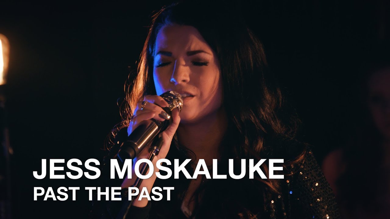 Jess Moskaluke | Past The Past | First Play Live