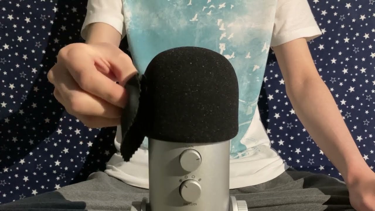 ASMR Windscreen Scratching with Glasses Cleaning Cloth [No Talking]