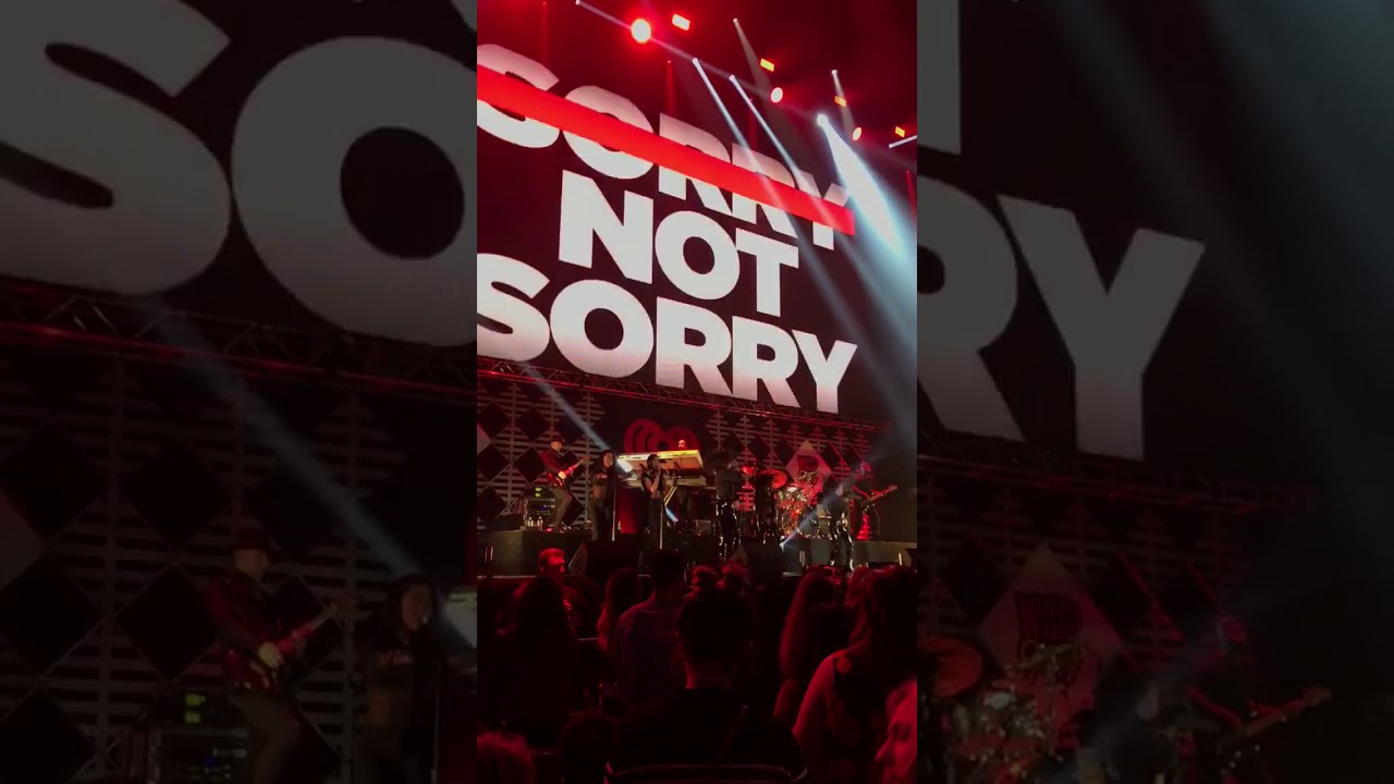 DEMI LOVATO FULL JINGLE BALL 11.30.17