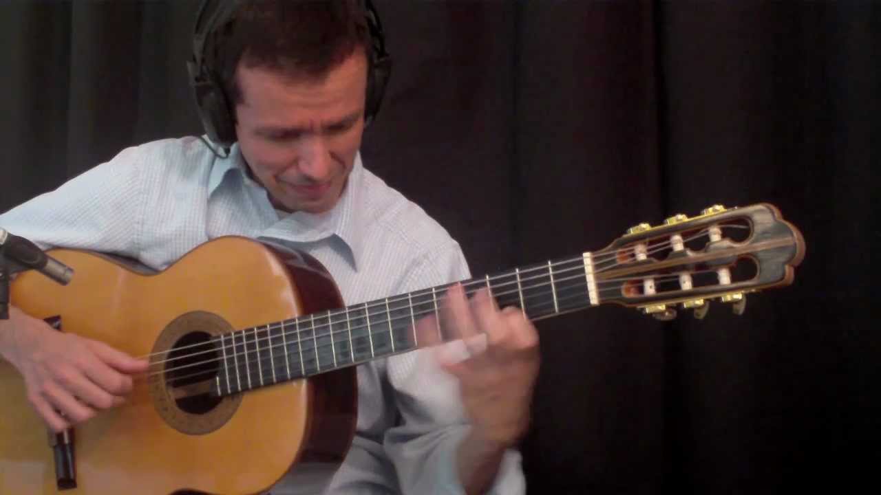 Much More (original) - When the Classical Guitar meets the Looper