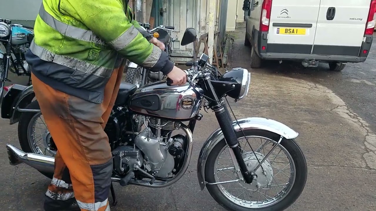 1959 Velocette Viper 350cc at Andy Tiernans #09440VEL