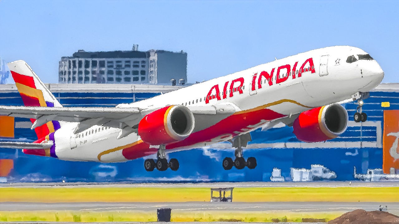 ✈️ INDIA's BUSIEST AIRPORT 🇮🇳 Delhi Airport Plane Spotting | 50 Aircraft Takeoffs & Landings