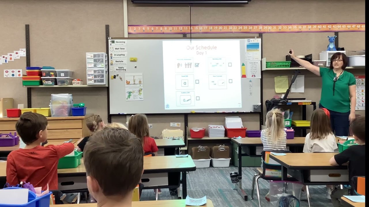 Using Purposeful Movement to Increase Engagement in Phonics Lessons