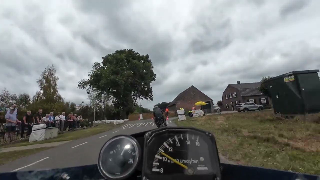 Langeboom Sachs race 1 2025
