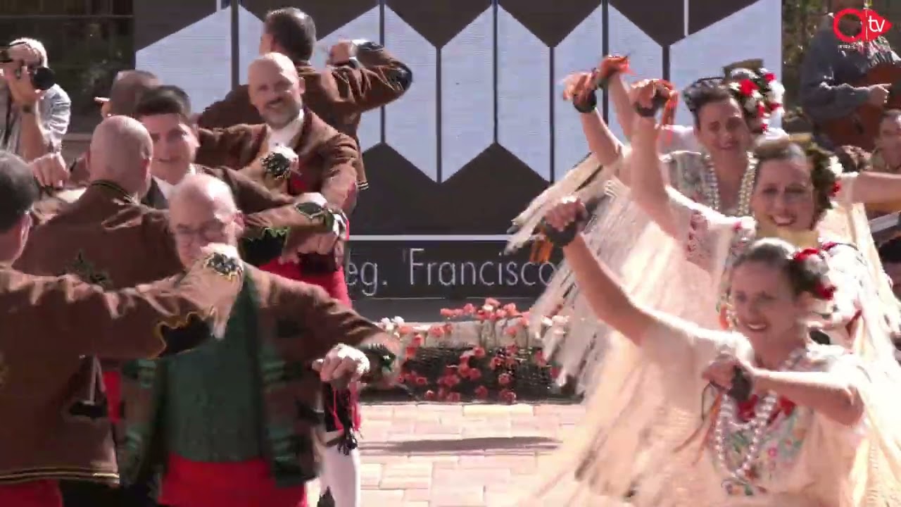 REPORTAJE | YECLA CON SENTIDO: DESFILE COROS Y DANZAS DE YECLA