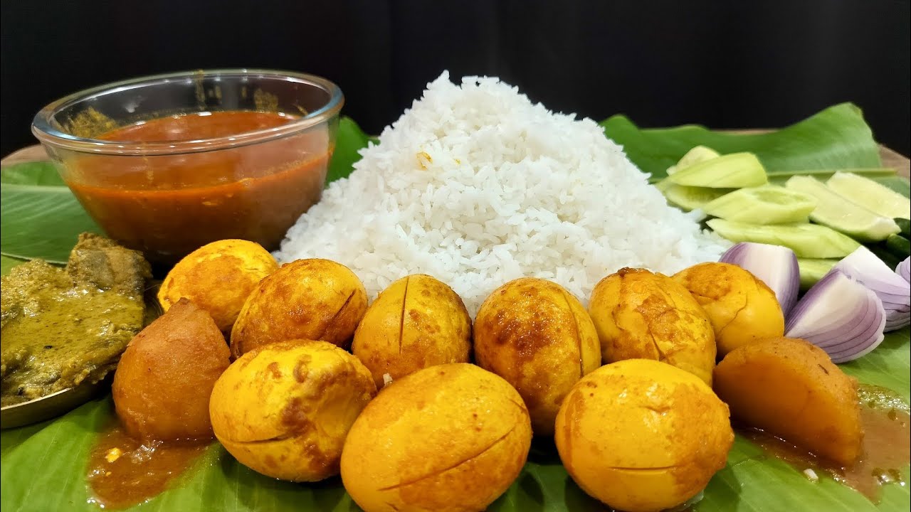 Huge rice with egg curry