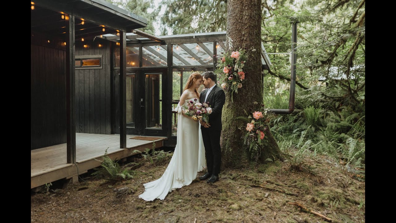 Intimate Cabin Elopement | PNW Wedding Film | Photo Video Team