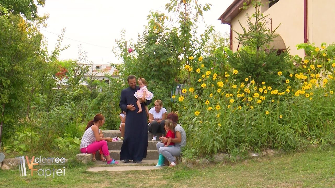 Omul sfințește locul. Părintele copiilor din Găgești, Vrancea (20 10 2018)