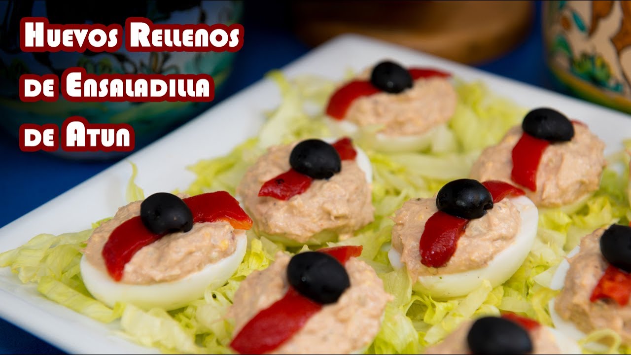 Huevos Rellenos de Ensaladilla de Atun o Tuna Deviled Eggs