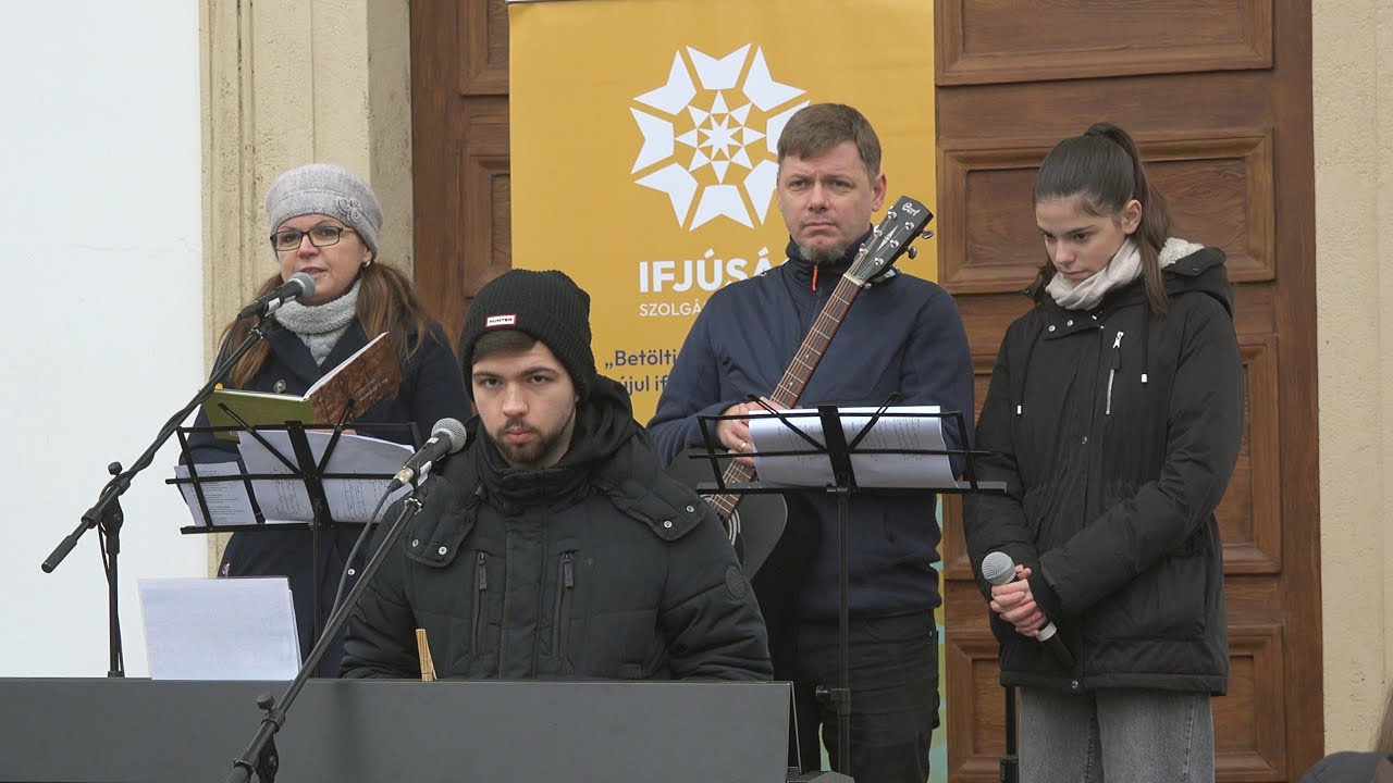 Szabadtéri istentisztelet advent negyedik vasárnapján 2025. december 21